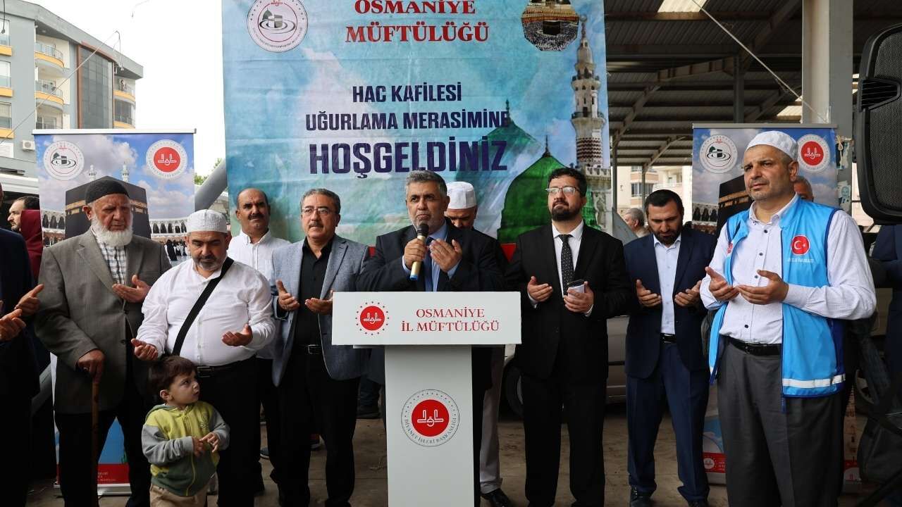 Osmaniye'de 238 Hacı Adayı Ugurlandı (3)