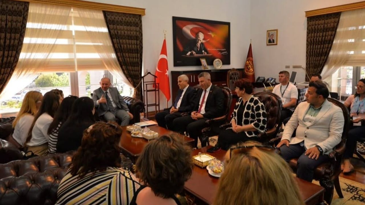 Osmaniye’de Erasmus+ Okul Eğitimi Ve İşbaşı Gözlem Faaliyeti Gerçekleştirildi (2)