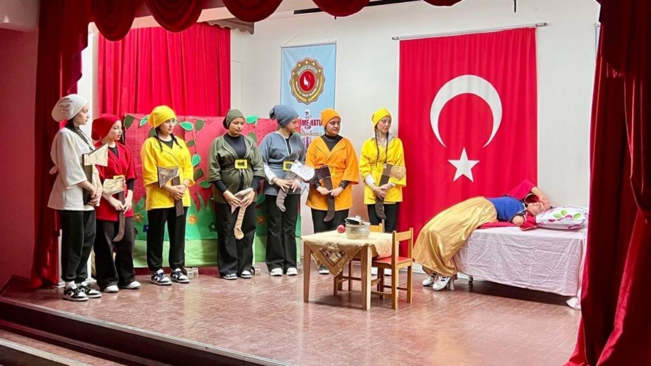 Osmaniye’de Meslek Liselilerden Masal Tadında Etkinlik Ben Her Yerde Varım (3)