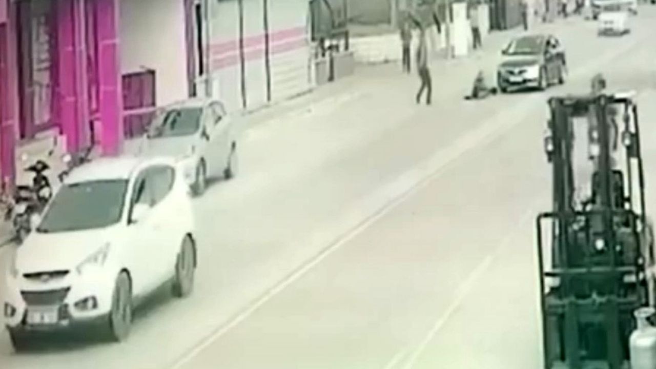 Osmaniye'de Otomobilin Çarptığı Kadın Yaralandı (1)