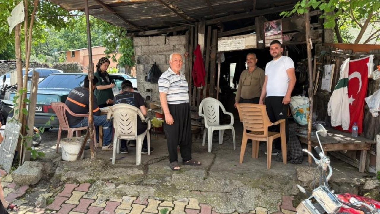 Osmaniye'de Yarım Asırlık Demirin Arkasındaki Aşk (2)