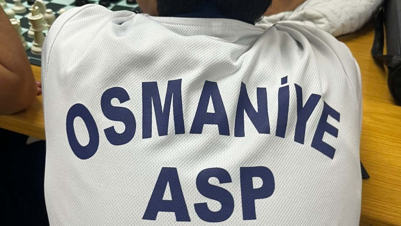 Osmaniye’nin Satranç Elçileri Karaman’da Hamle Yapıyor! (2)