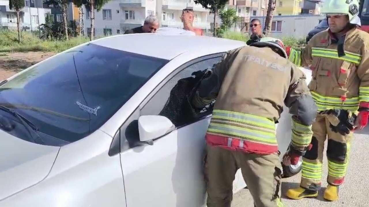 Otomobilde Mahsur Kalan Bebeğine Kavuşan Anne Gözyaşlarına Boğuldu (2)