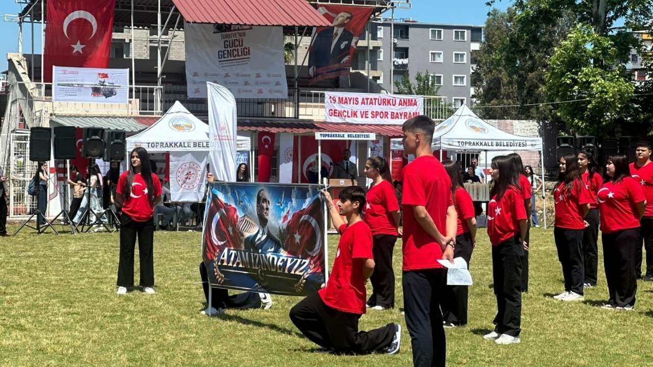 Toprakkale 19 Mayıs Kutlamalarında Spor Vurgusu! (6)