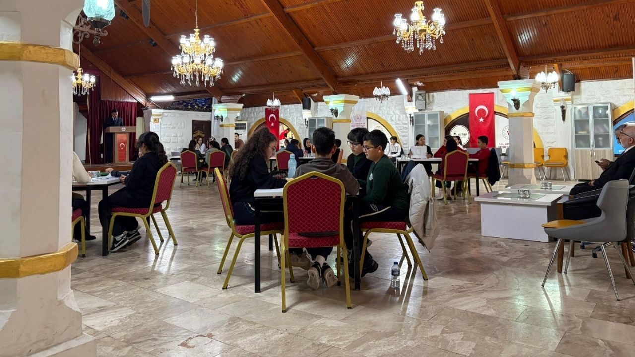 Toprakkale Bilgi Yarışması Şampiyonu Belli Oldu Final Nefes Kesti! (1)