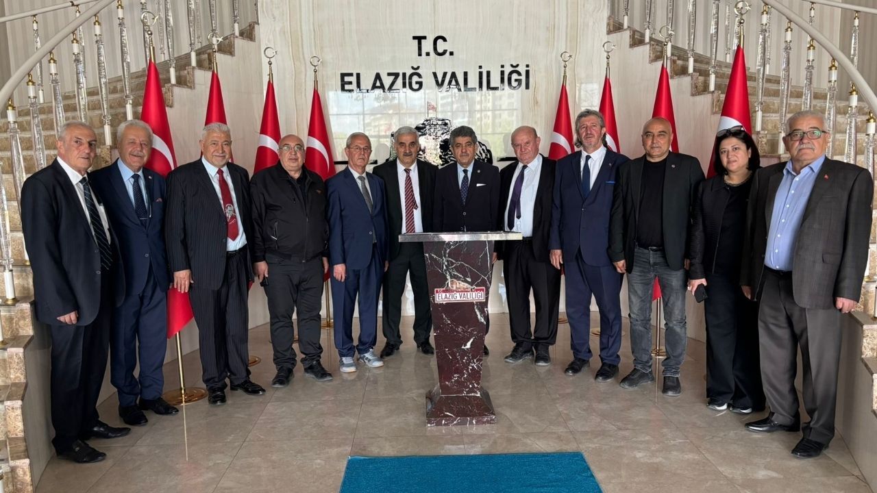 Türk Dünyası Gazeteciler Federasyonu Elazığ’da Toplandı Vali Hatipoğlu’na Ziyaret (3)