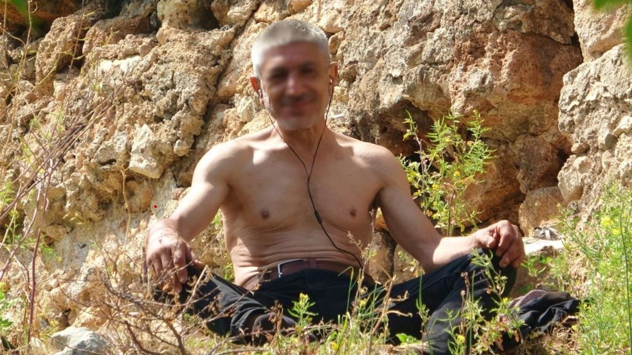 Üzerine Benzin Döküp Dans Etti 6 Saatin Sonunda Çorbayla Ikna Oldu (1)