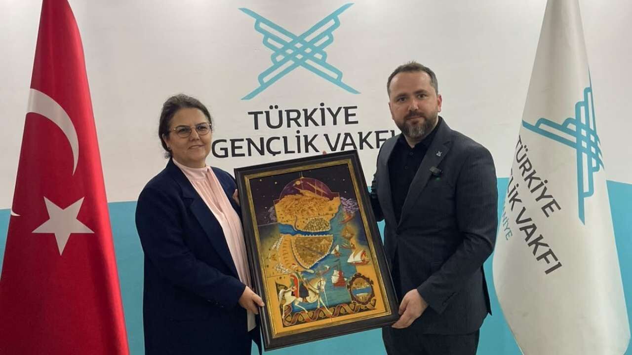 Derya Yanık’tan Osmaniye’de Geniş Çaplı İstişare Turu (4)