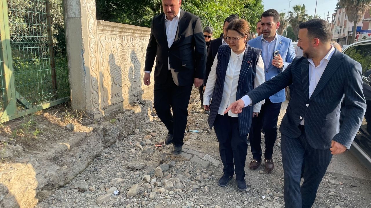 Düziçi'ndeki Sel Felaketinin Ardından Derya Yanık Sahaya İnd (1)