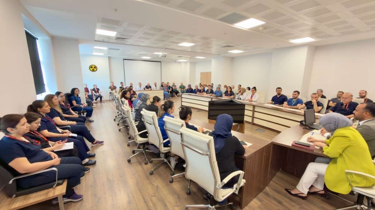Hastanede Eksikler Konuşuldu, Çözüm İçin Harekete Geçildi (2)
