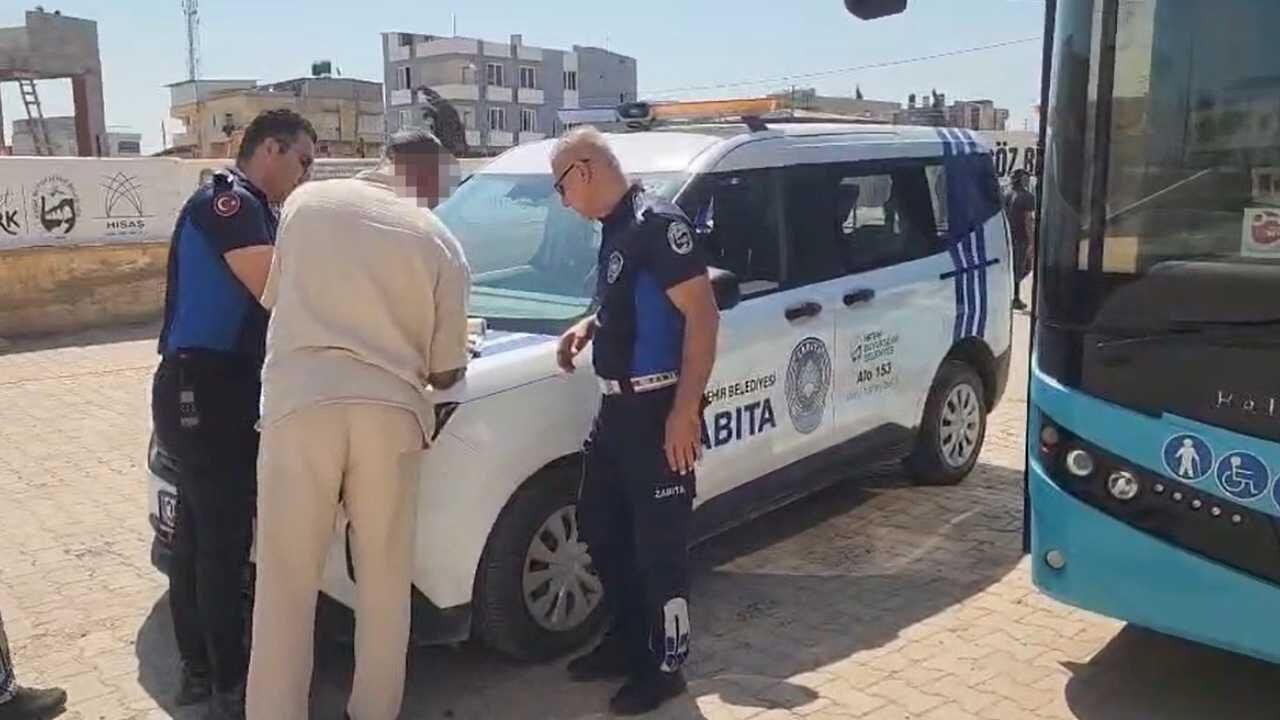 Hatay Reyhanlı'da Engelli Vatandaşa Yönelik Otobüs Skandalı (1)