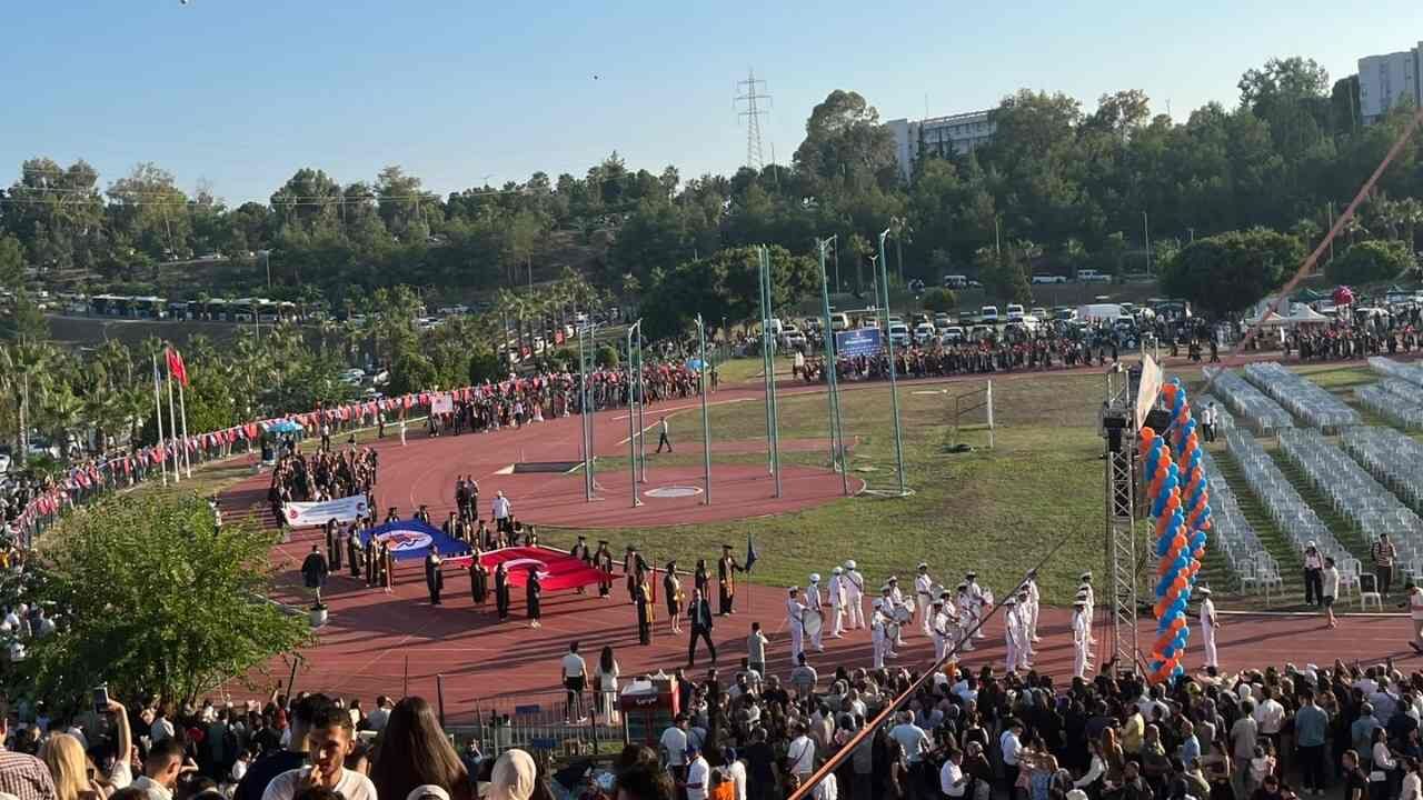 Mersin Üniversitesi 2026 Mezuniyet Töreni (4)