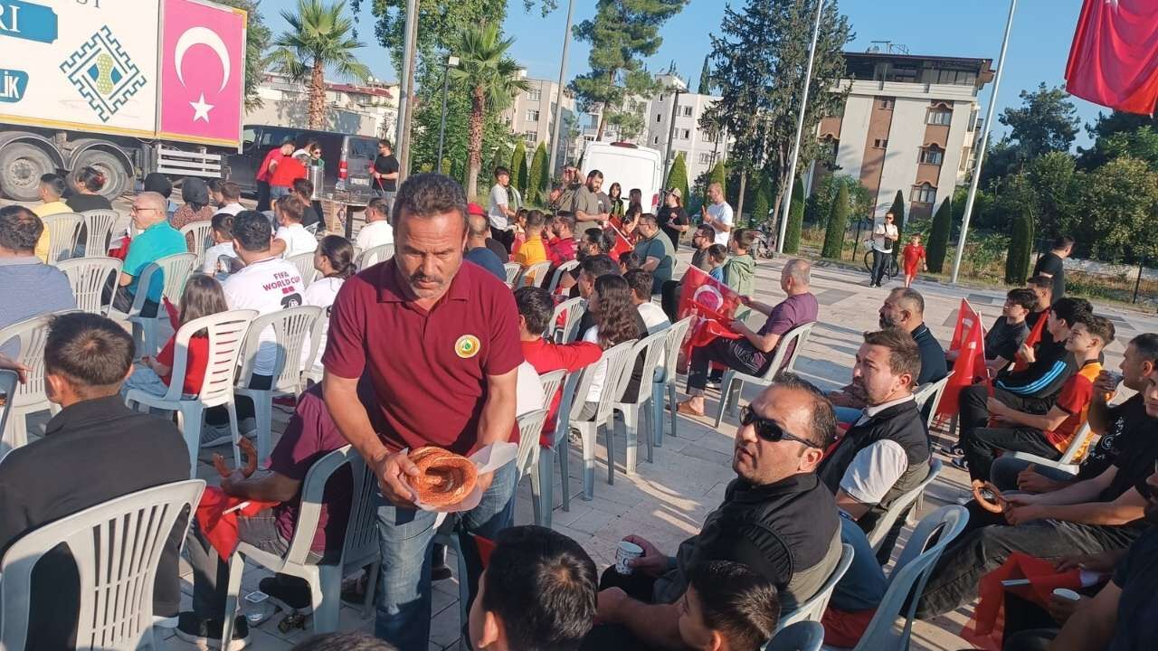 Milli Heyecan Osmaniye'de Birlik Ve Beraberlikle Yaşandı (4)