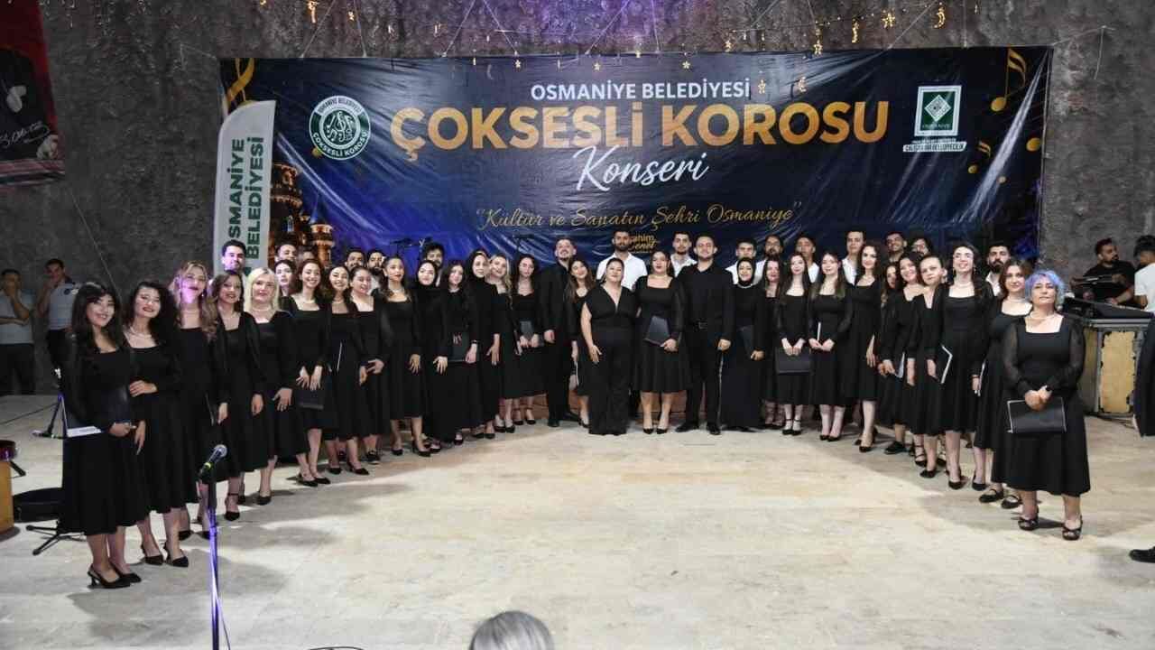 Notalar Osmaniye Semalarında Yankılandı