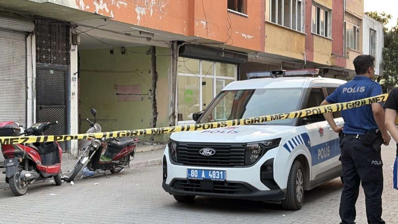 Osmaniye Çarşıda Bıçaklı Kavga1 Ölü