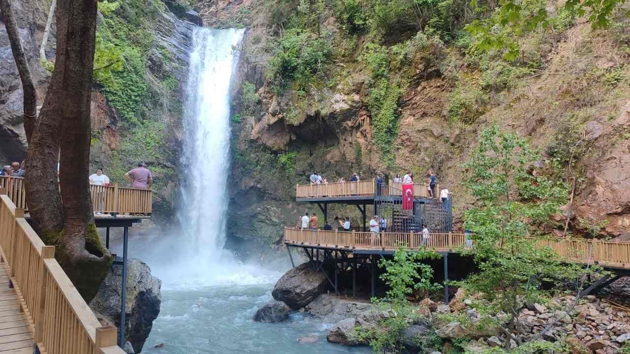 Osmaniye Karaçay Şelalesi (5)