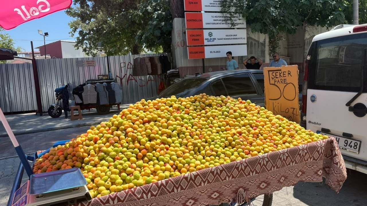 Osmaniye Sokakları Seyyar Satıcılık Nostaljisiyle Tatlandı (2)