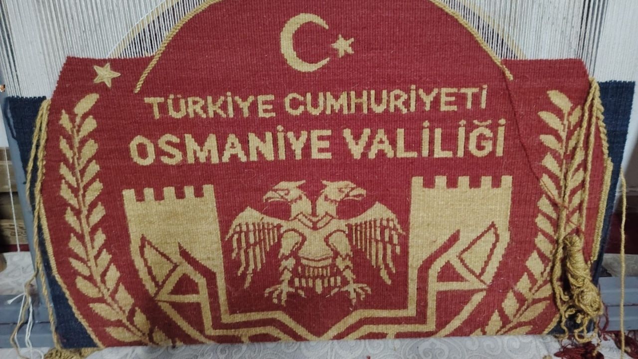 Osmaniye Valiliği'nin Yeni Logosu Kilime Dokundu