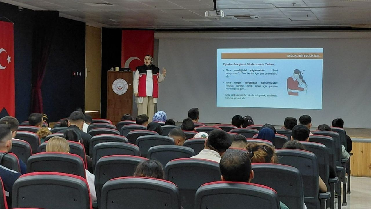 Osmaniye'de Evlenecek Gençlere Büyük Destek Bu Eğitimi Almadan Nikah Masasına Oturmayın! (1)