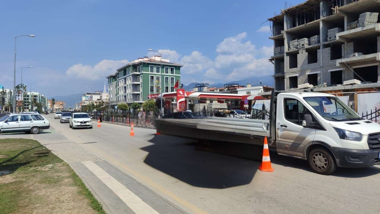 Osmaniye'de Ferforjeler Güzelleşiyor (2)