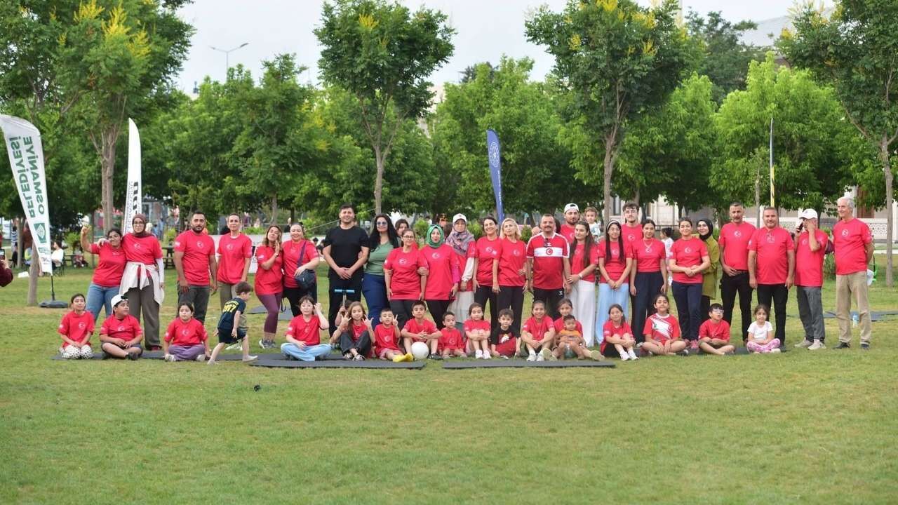 Osmaniye'de Kafayı Boşaltma Etkinliği! (8)