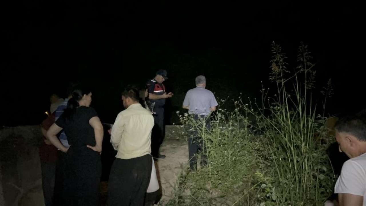 Osmaniye'de Keçisini Kurtarırken Kanalda Can Verdi (1)
