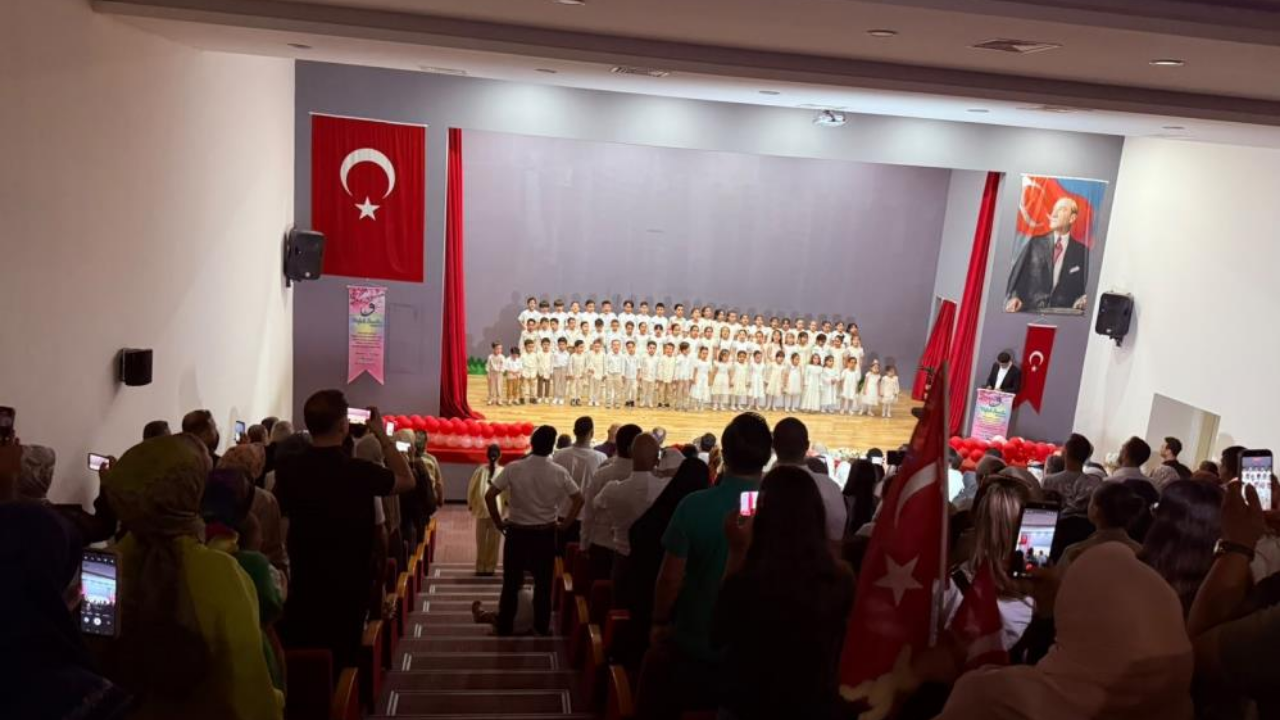 Osmaniye'de Minik Öğrencilerden Görkemli Mezuniyet Ve Hatim Konvoyu (2)