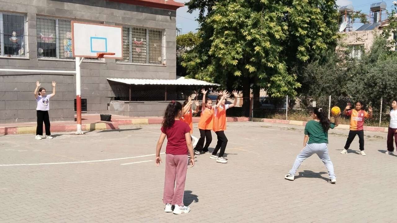 Osmaniye'de Miniklerden Spora İlk Adım!