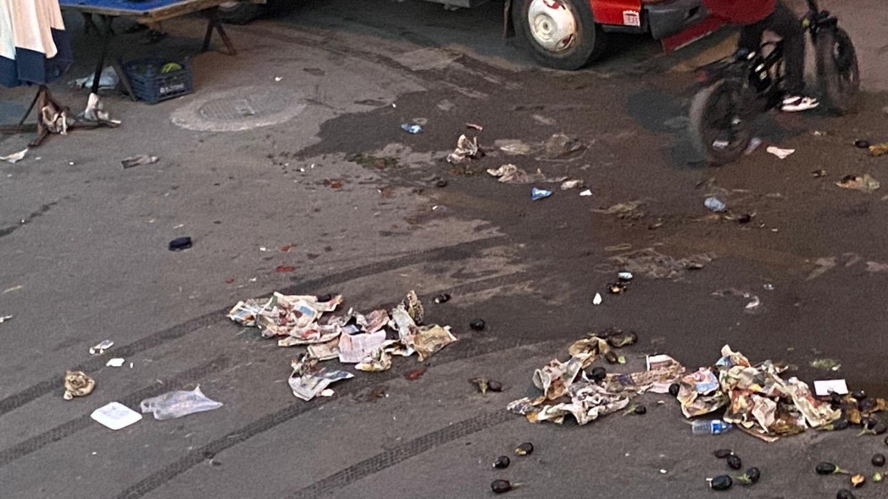 Osmaniye’de O Mahallede Çile Büyüyor Her Hafta Aynı Manzara, Artık Ceza Kesilsin! (2)