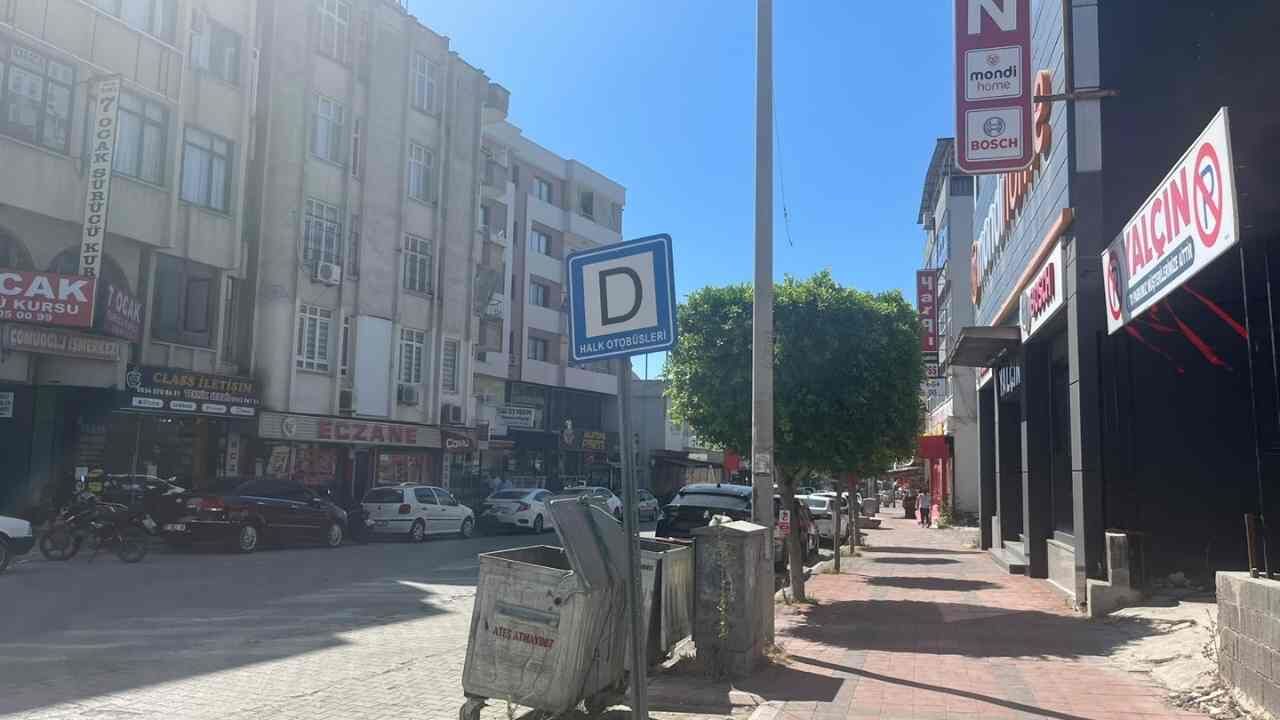 Osmaniye'de Otobüs Durağını Kendi Özel Otoparkı Yaptı (1)