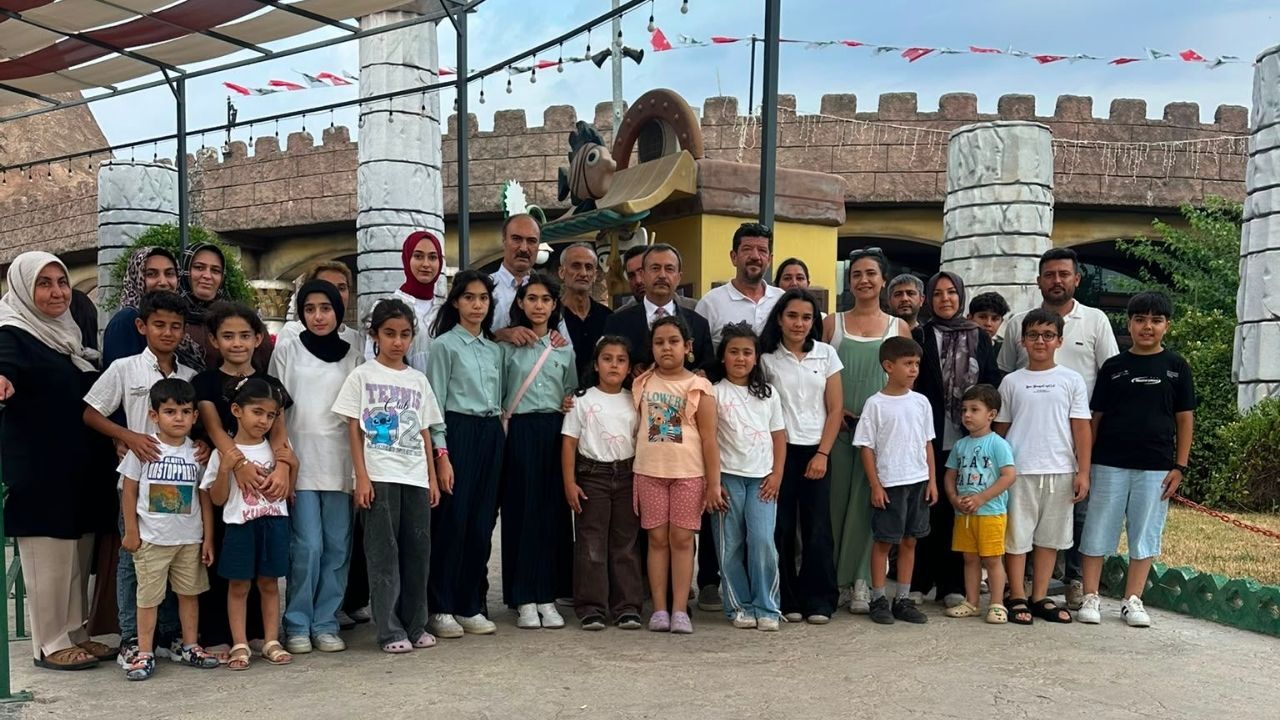 Osmaniye’de Şehit Ve Gazi Çocuklarına Karne Sürprizi (1)