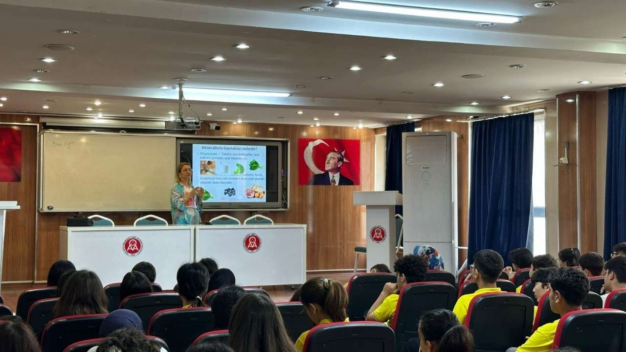 Osmaniye’de Velilerin Dikkatine! Okullarda Obeziteye Karşı Özel Eğitim (2)