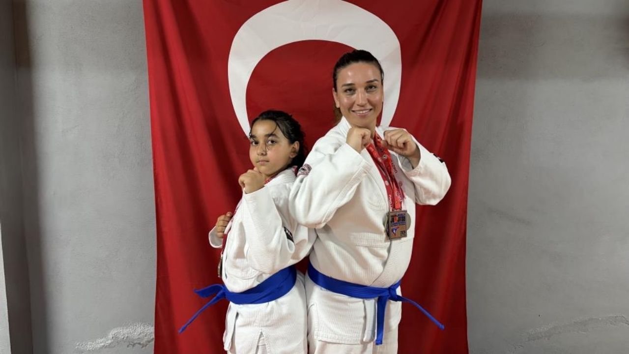 Osmaniyeli Anne Kız Dünya Dereceli Şampiyon Oldu (2)
