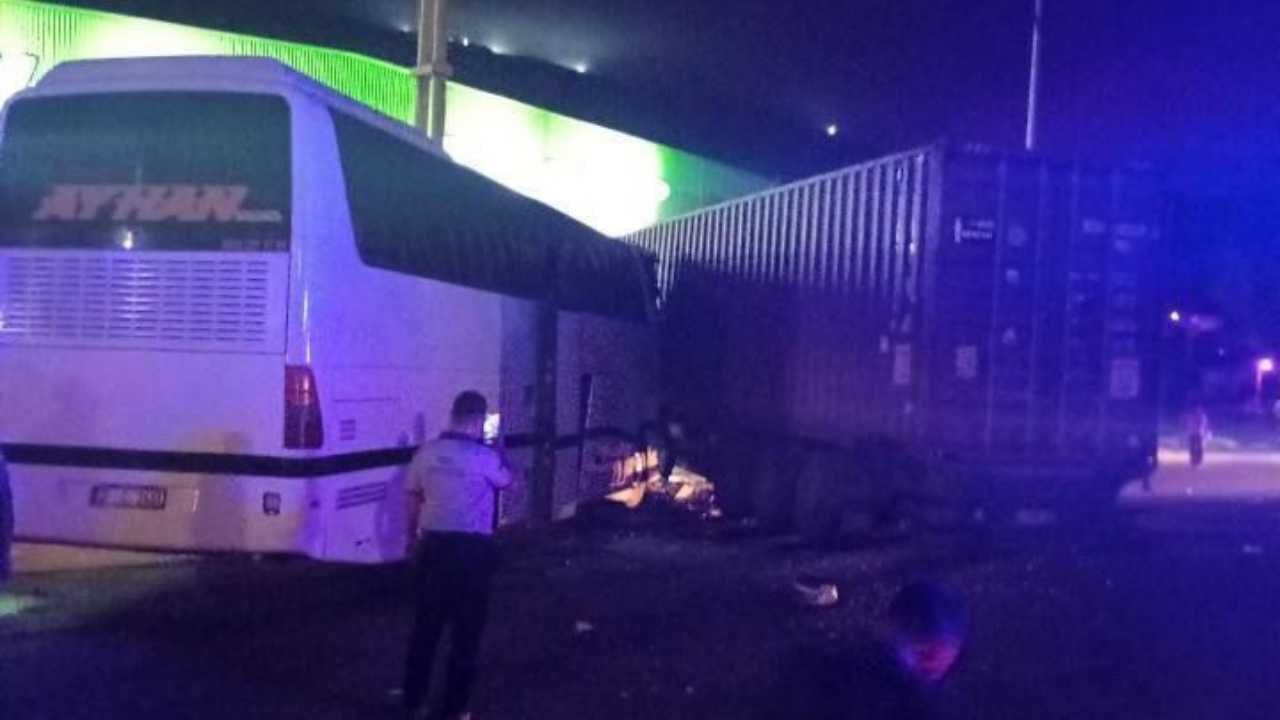 Payas İskenderun Yolundaki Kaza Nasıl Meydana Geldi (2)