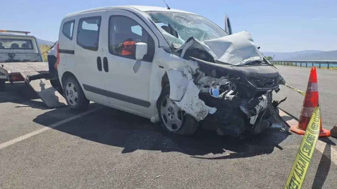 Van'dan Acı Haber 1 Şehit, Çok Sayıda Yaralı Var! (2)
