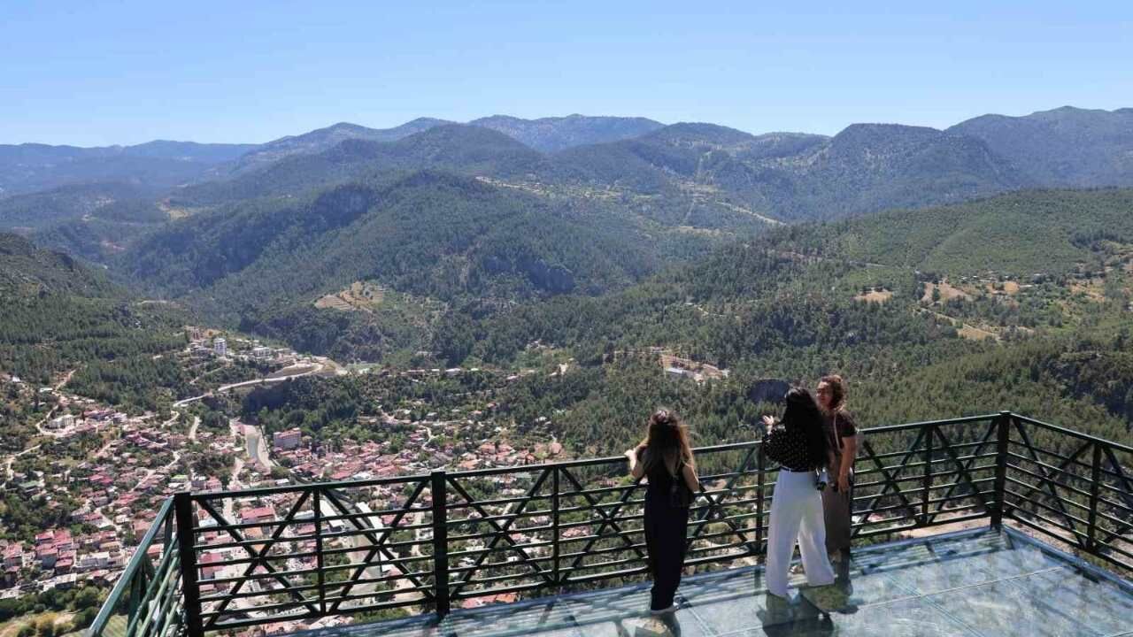 Adana Sıcağından Kaçanlar Nereye Akın Etti (2)