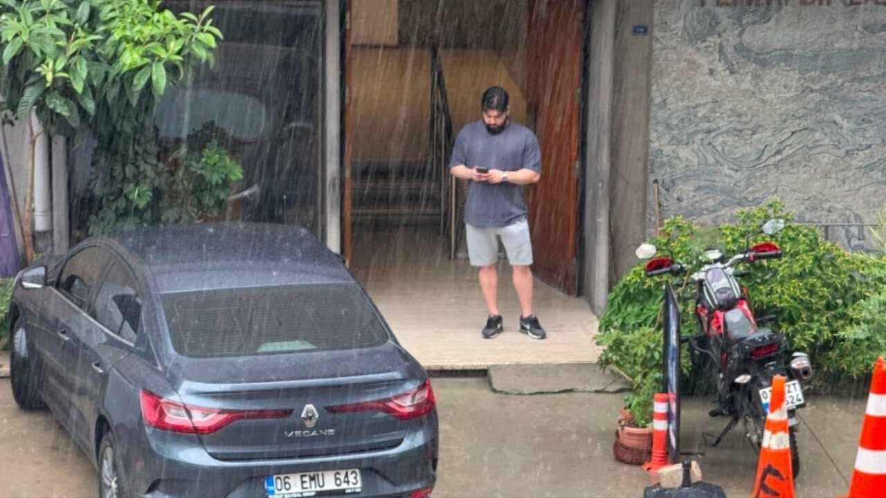 Adana'da Temmuz Ayı Sağanağı Gerçekleşti (2)