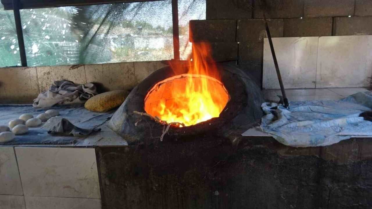 Hataylı Kadınlar Tandır Başında Nasıl Hayatta Kalıyor (2)