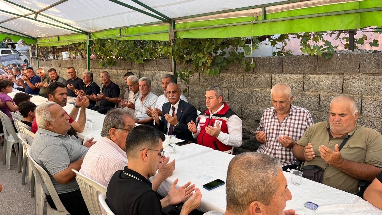 İl Müdürü Naci Yılmaz, Şehit Servet Ökkeş Çakır’ın Mevlit Programına Katıldı (1)