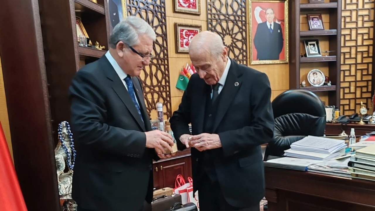 Mhp Osmaniye’de Kongre Öncesi Sürpriz Veda! (2)
