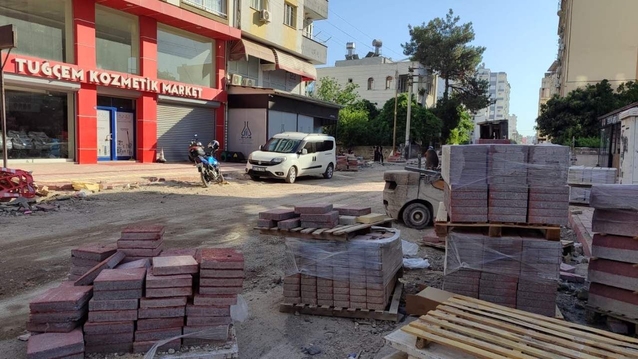 Osmaniye Akyar Caddesi Baştan Aşağı Yenileniyor (2)