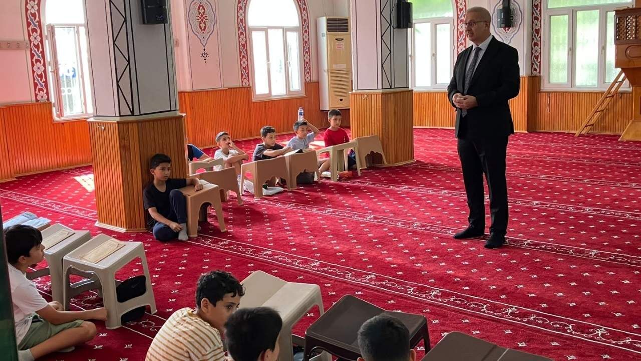 Osmaniye İl Müftüsü Dr. Ahat Taşcı'dan Yaz Kur'an Kurslarına Ziyaret