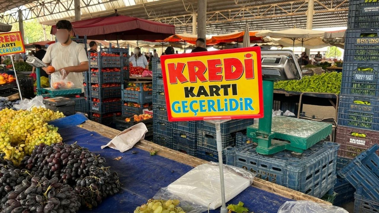 Osmani̇ye Pazarinda Naki̇t Dönemi̇ Pazarcilar Kredi̇ Kartina Neden Mesafeli̇