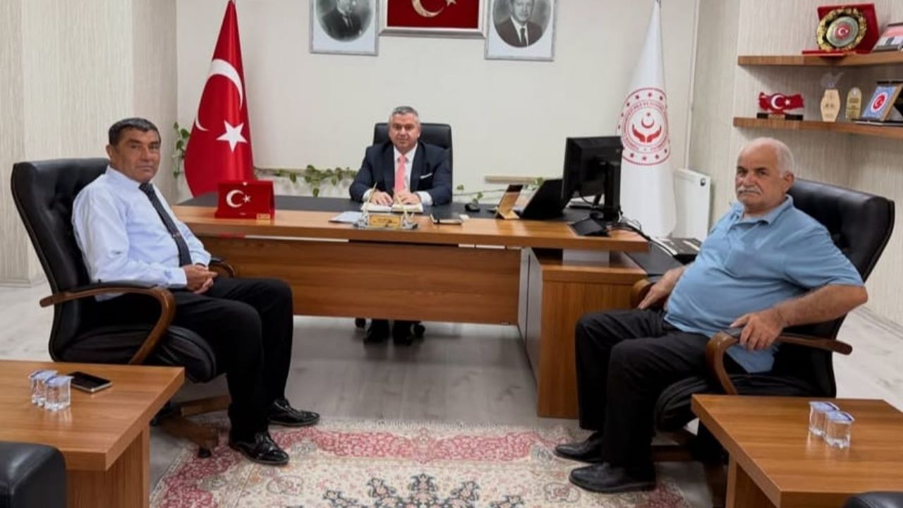 Osmaniye Şehit Aileleri Derneği Naci Yılmaz’ı Makamında Ziyaret Etti (2)