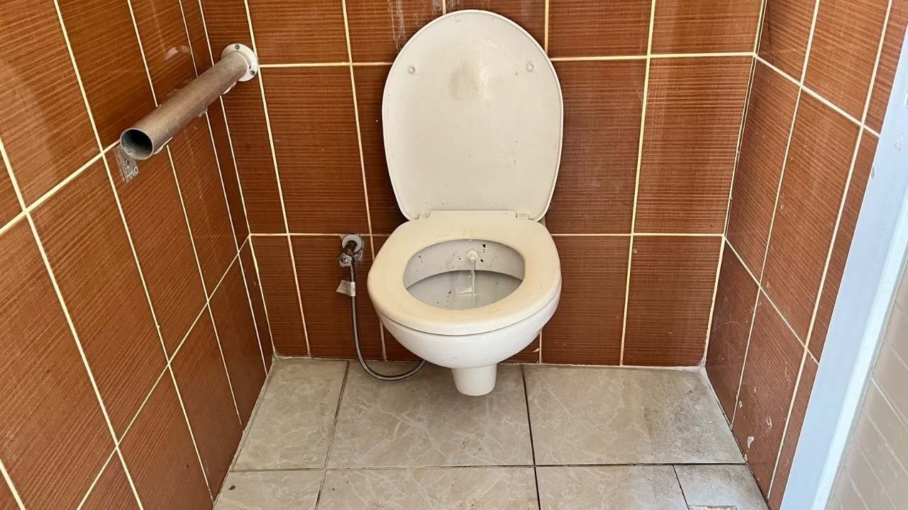 Osmaniye'de Camiye Yakışmayan Görüntüler (3)