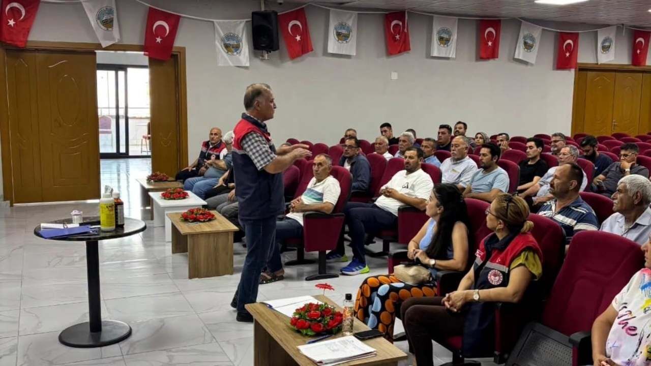Osmaniye'de Çiftçilere B Reçete Eğitimi (1)