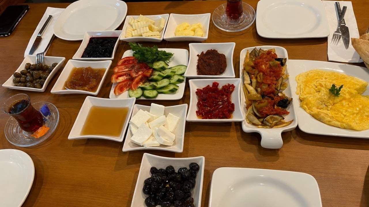 Osmaniye'de Kahvaltı Ezberlerini Bozan Menü (5)