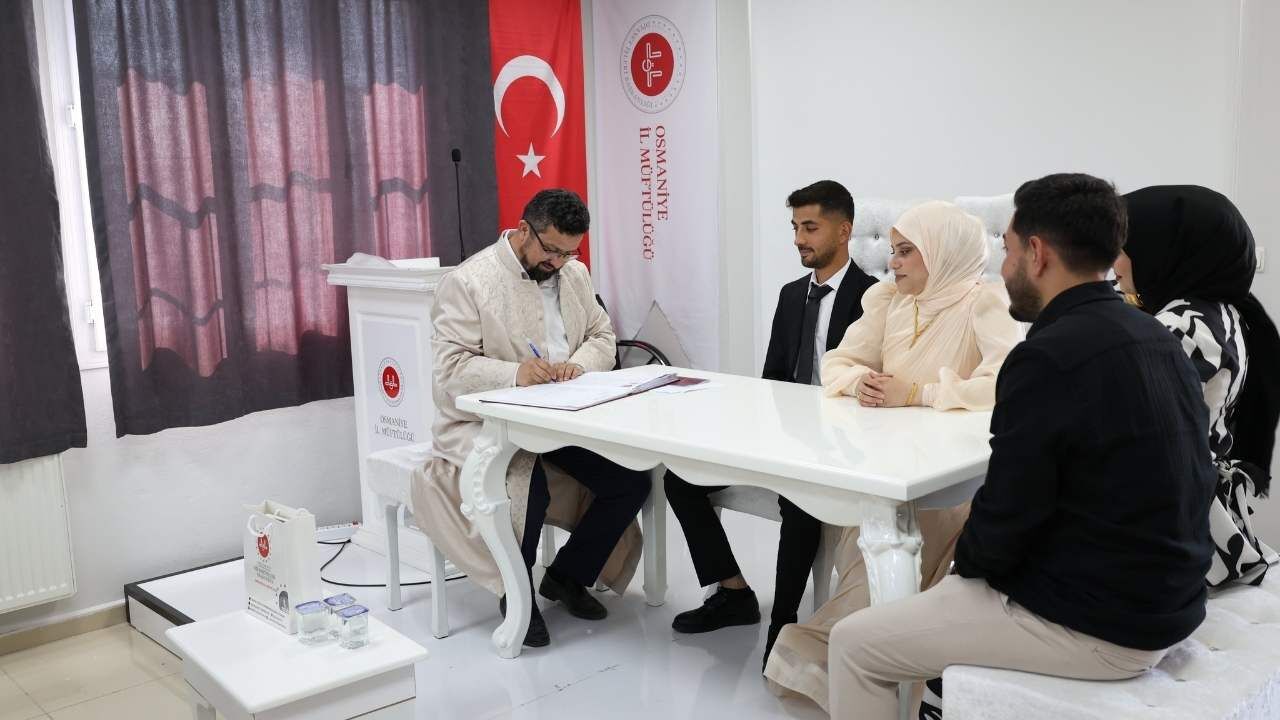 Osmaniye'de Nikahların Yeni Adresi Müftülük!