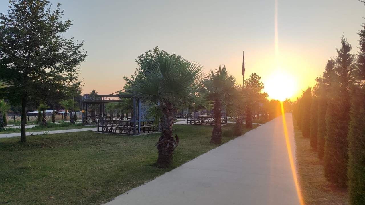 Osmaniyeliler Akşam Serinliğini Orada Değerlendiriyor! (6)