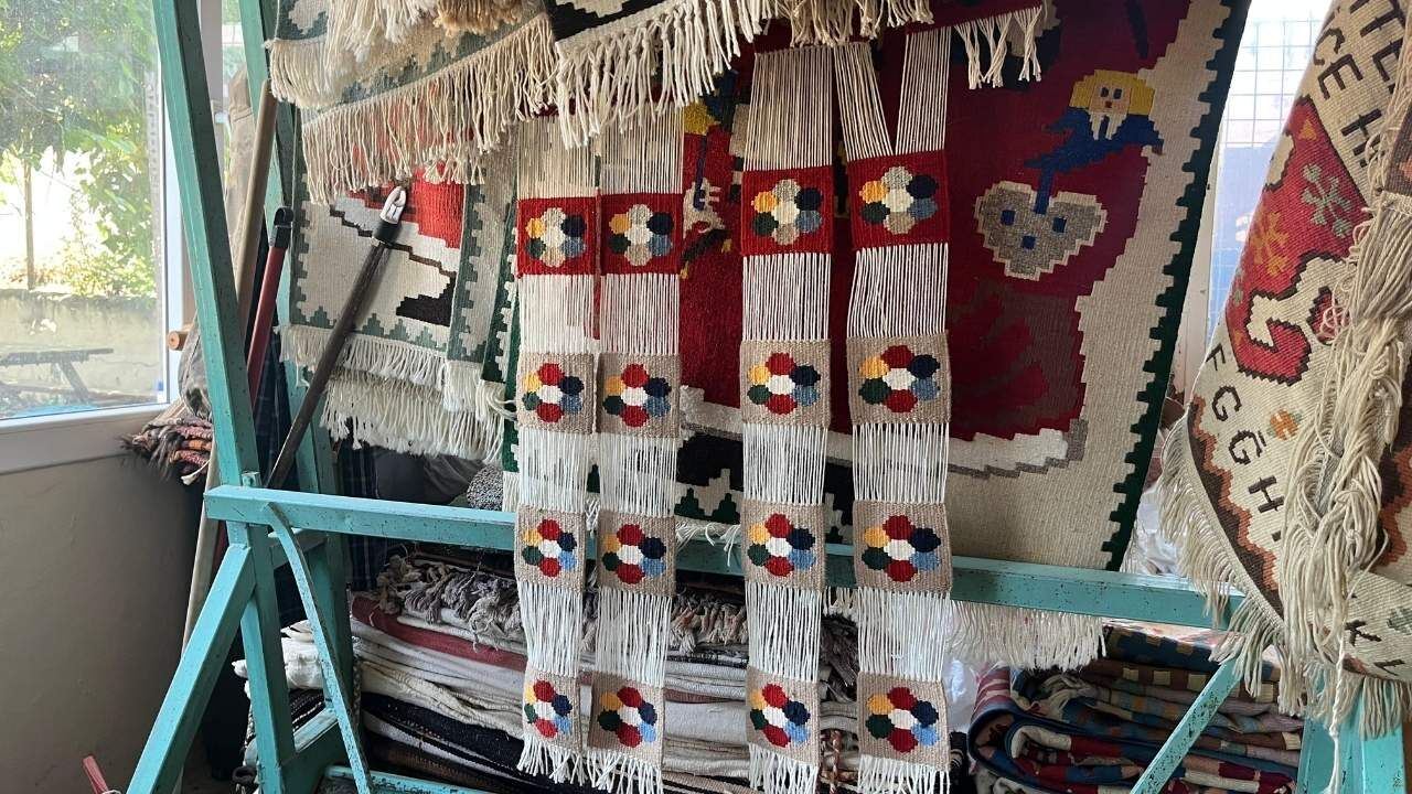Osmaniye’nin Karatepe Motifleri Günlük Eşyalarla Buluştu (1)-1